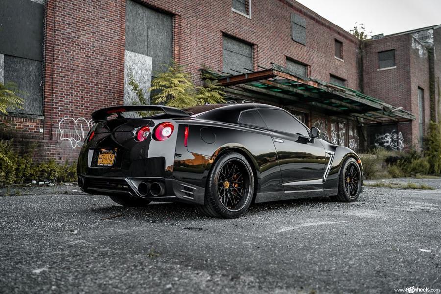  Nissan GT-R on Avantgarde Wheels (AG SR10) 2018 года  (фото 7 из 9)